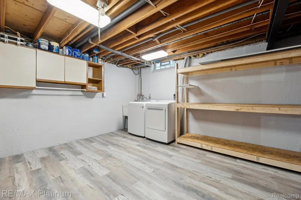 5992 Alan Drive #22 Brighton City, MI 48116