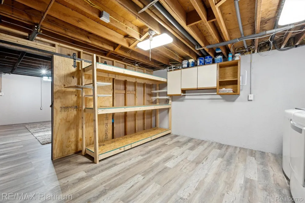 5992 Alan Drive #22 Brighton City, MI 48116