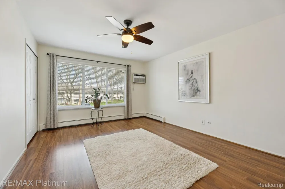 5992 Alan Drive #22 Brighton City, MI 48116