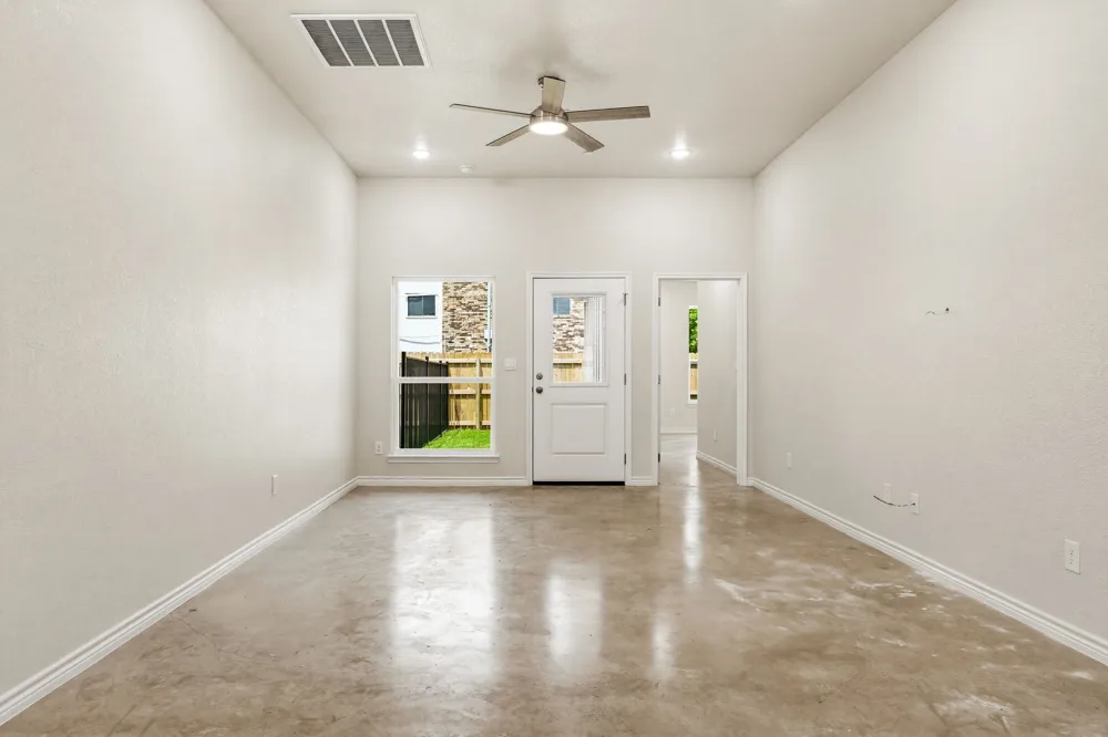 406 W Avenue C #C Copperas Cove, TX 76522