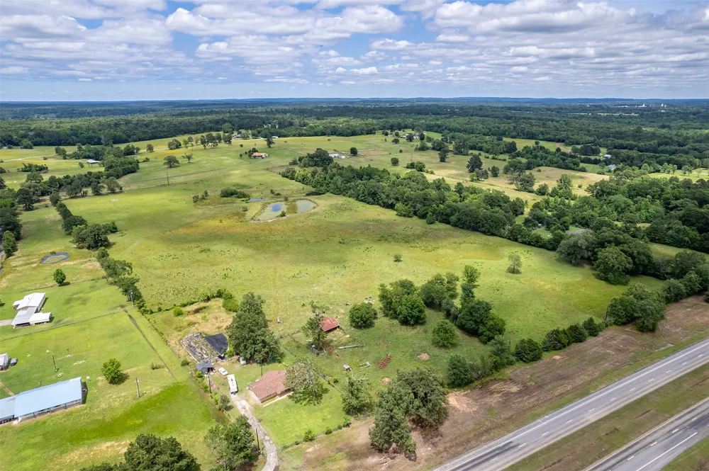 7037 E U.S. HWY 80 Hawkins, TX 75765