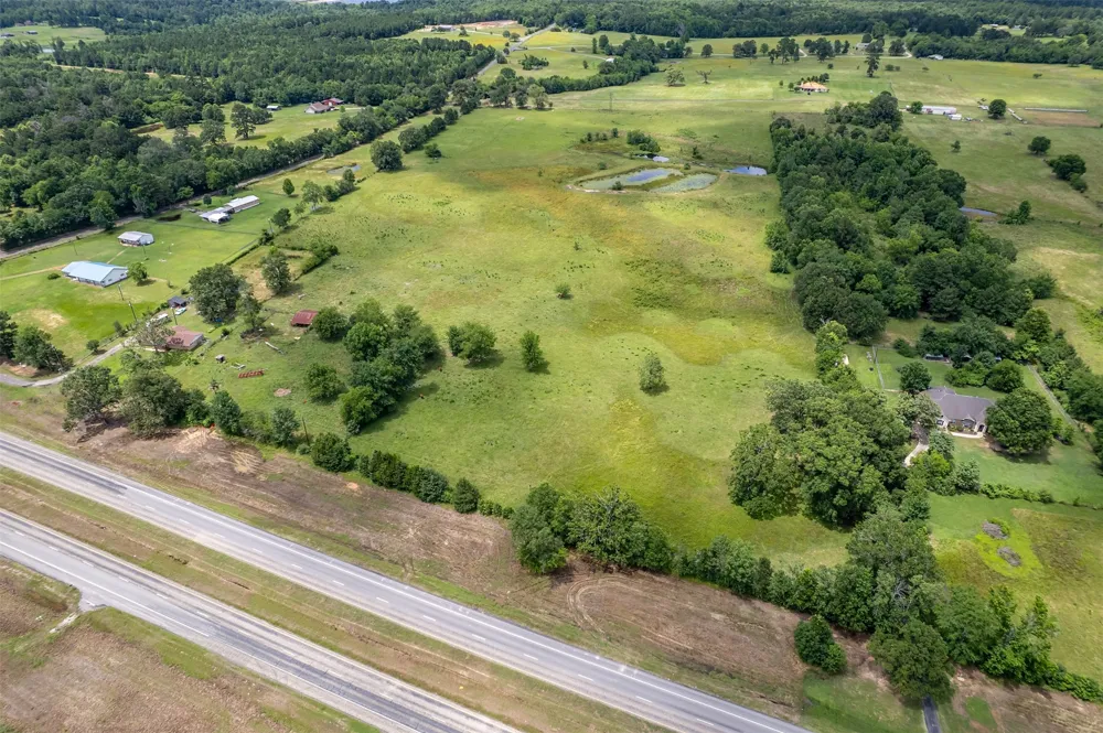 7037 E U.S. HWY 80 Hawkins, TX 75765