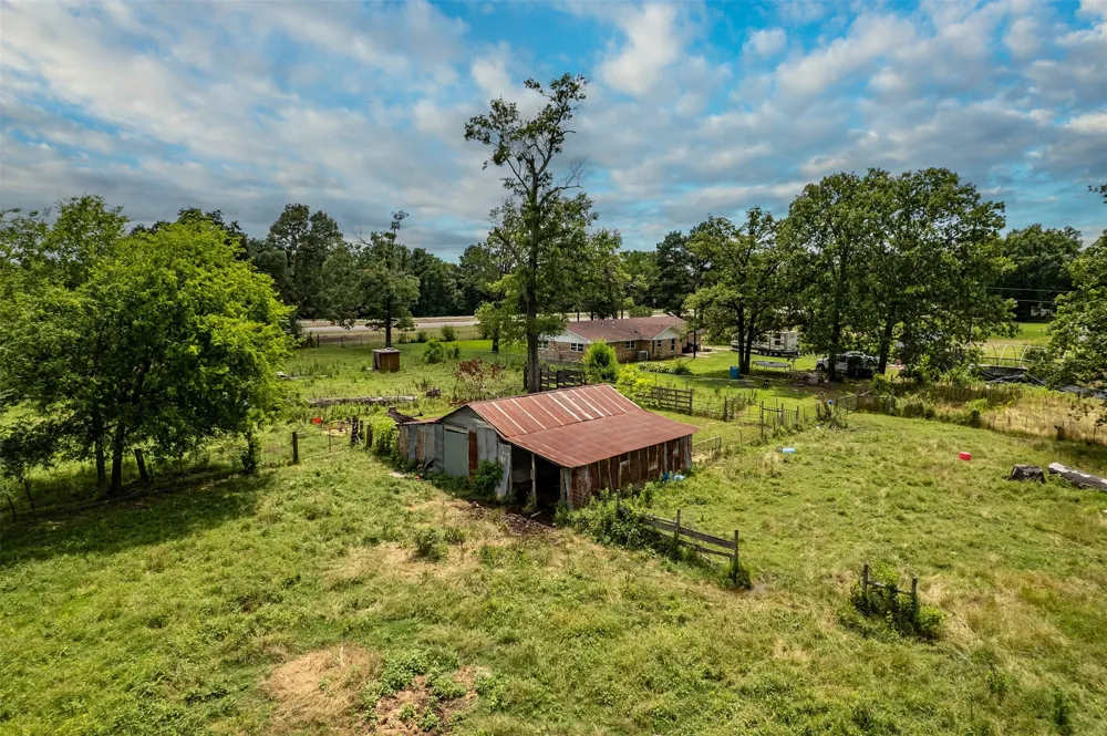 7037 E U.S. HWY 80 Hawkins, TX 75765