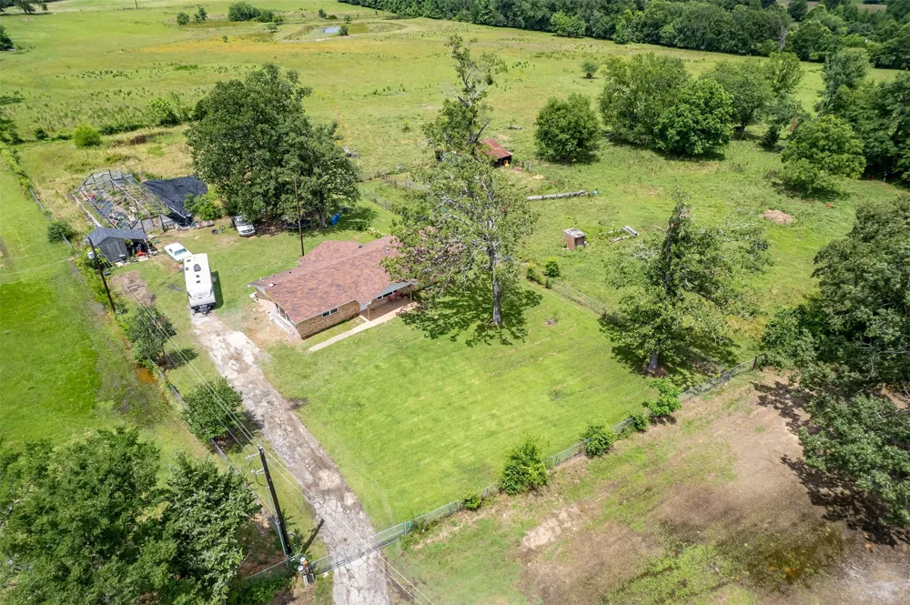 7037 E U.S. HWY 80 Hawkins, TX 75765
