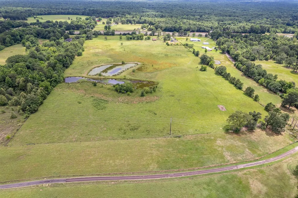 7037 E U.S. HWY 80 Hawkins, TX 75765