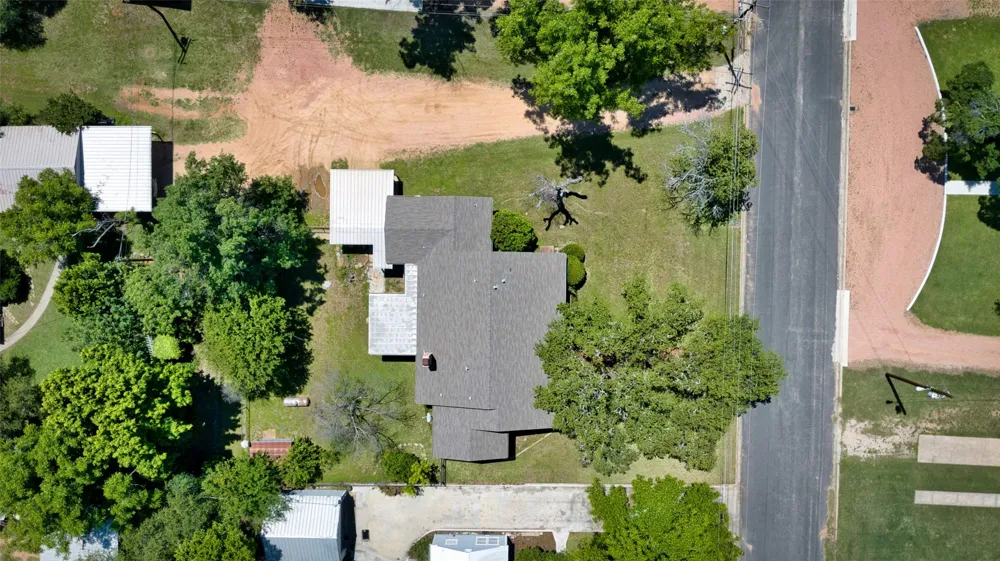 325 E Rainey Street Mason, TX 76856