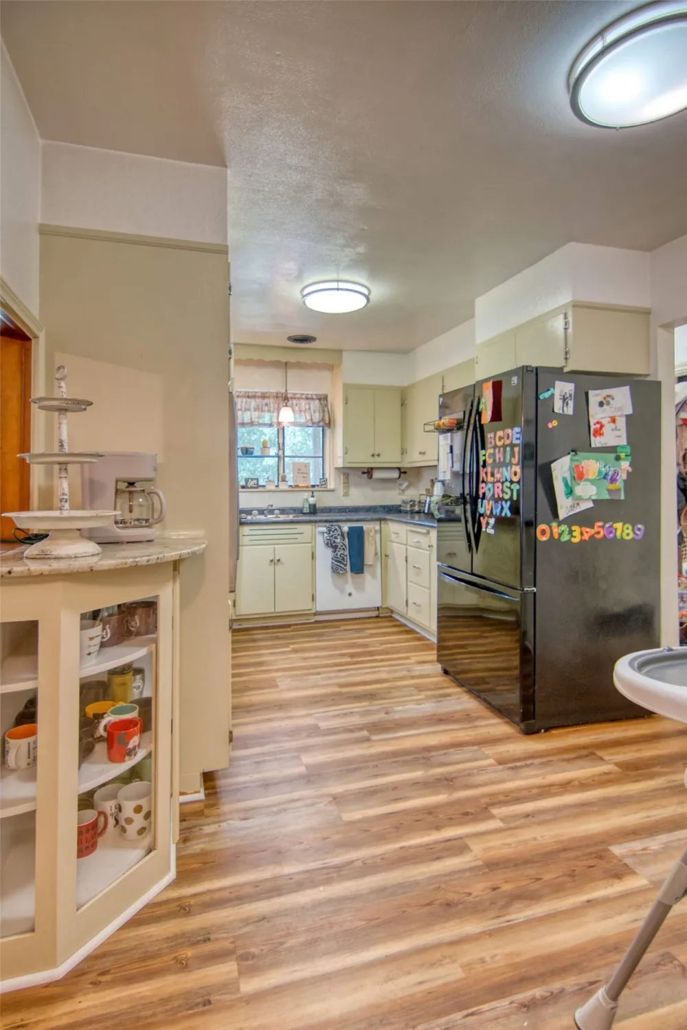 325 E Rainey Street Mason, TX 76856