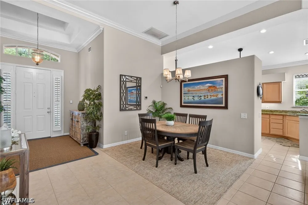 Winding Oaks Way Naples, FL 34109