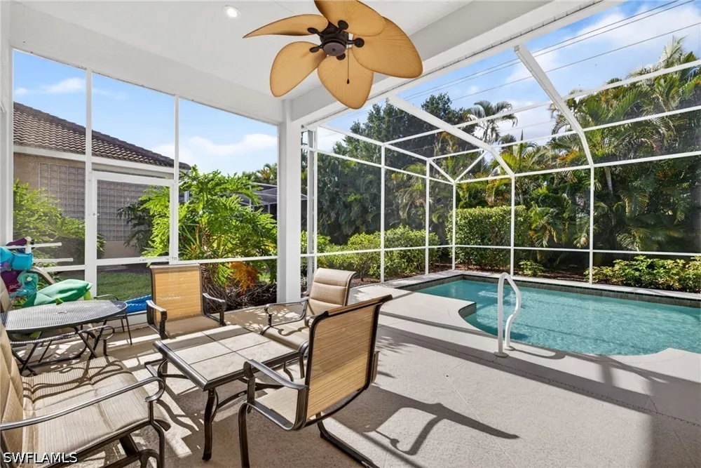 Winding Oaks Way Naples, FL 34109