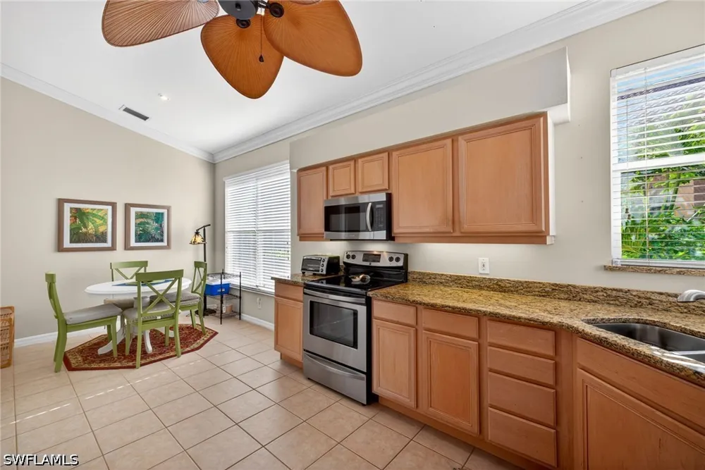 Winding Oaks Way Naples, FL 34109