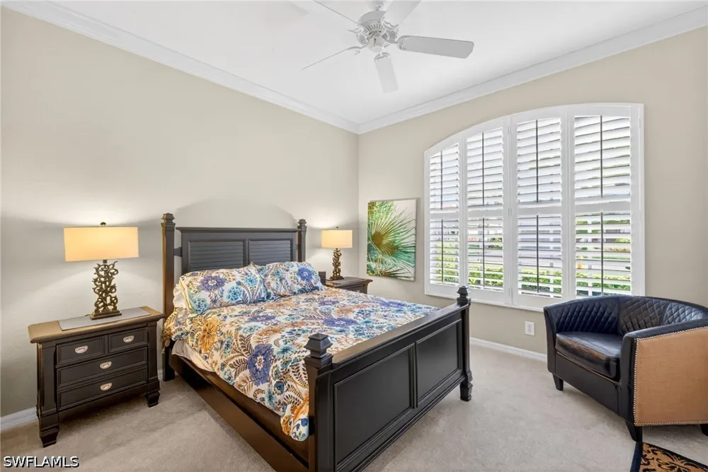 Winding Oaks Way Naples, FL 34109