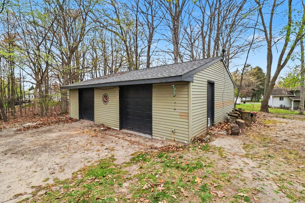 811 Washington Avenue Ludington City, MI 49431