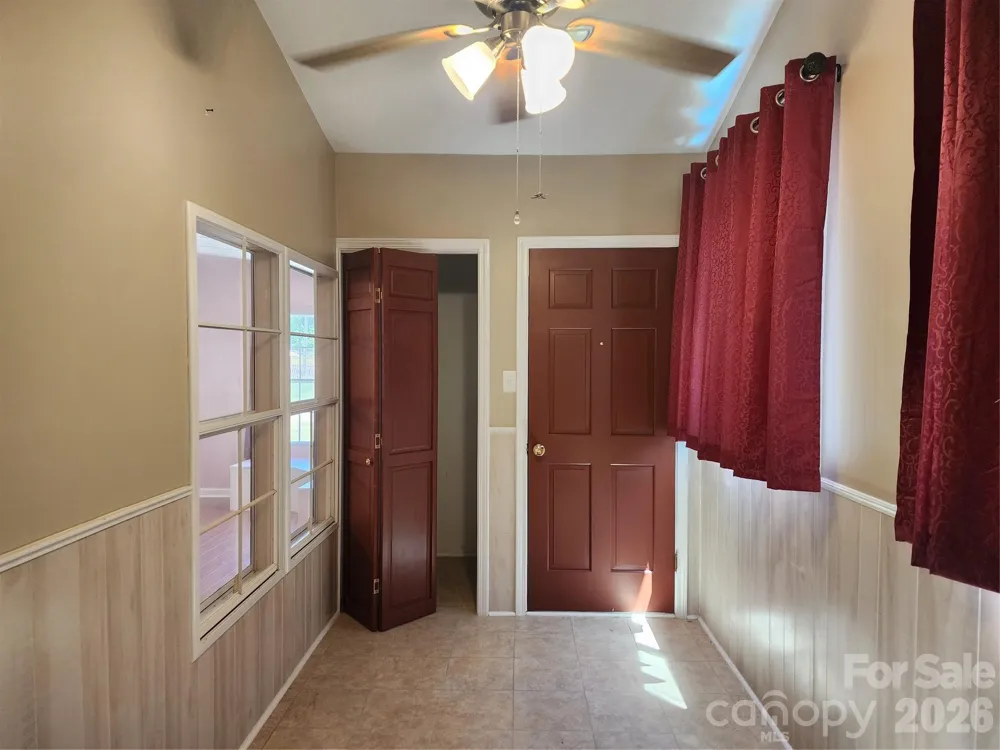 189 Brook Creek Drive Troutman, NC 28166