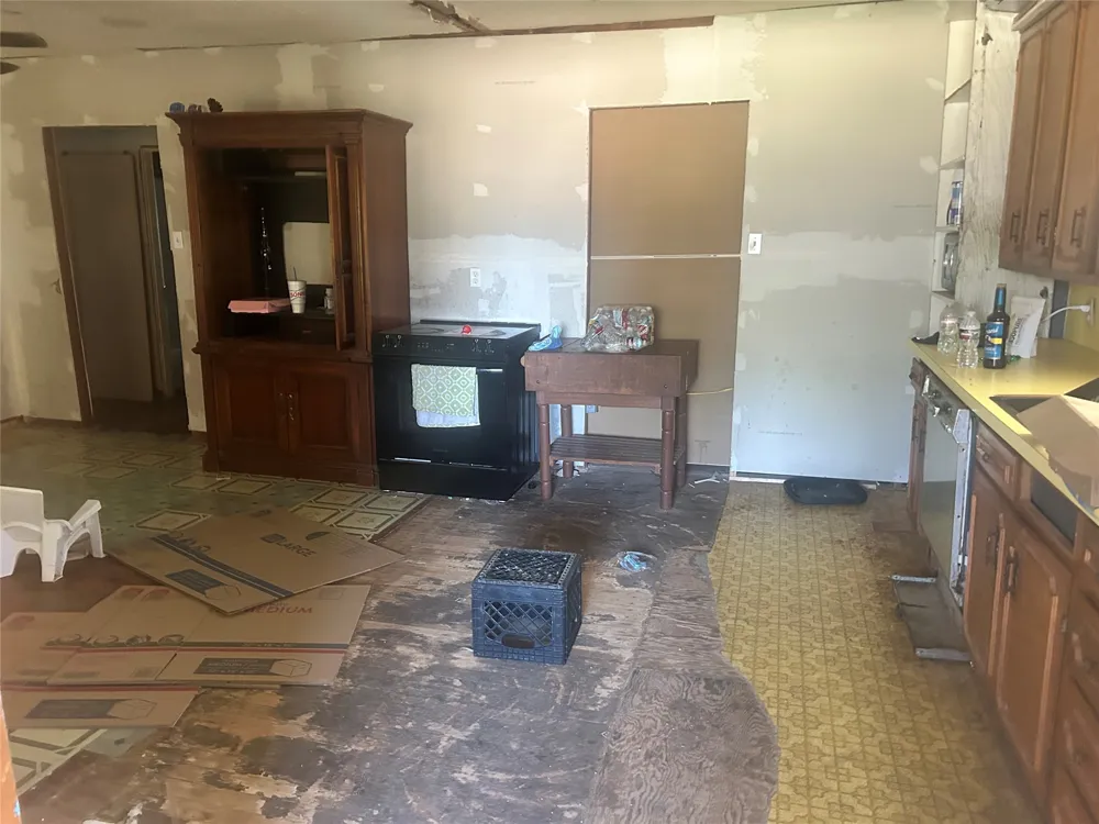504 Cedar Megargel, TX 76370