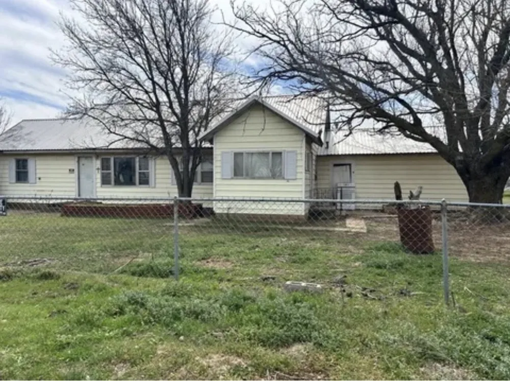 504 Cedar Megargel, TX 76370