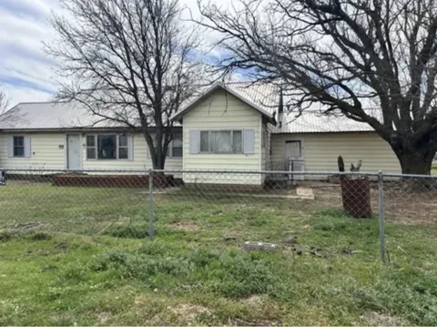 504 Cedar