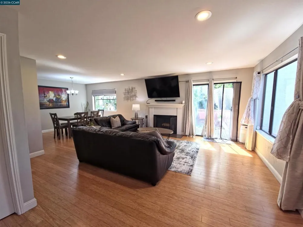 1739 Dalessi Dr Pinole, CA 94564
