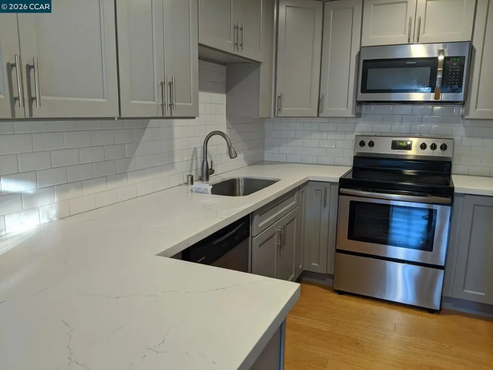 1739 Dalessi Dr Pinole, CA 94564