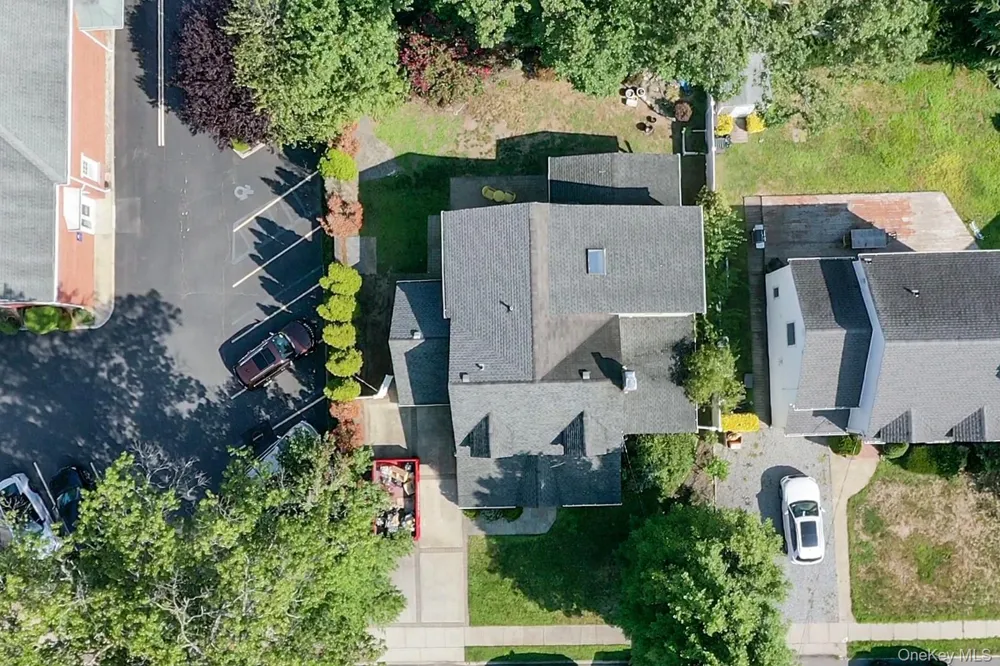 11 E Webster Street Merrick, NY 11566