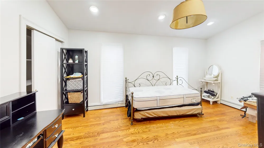11 E Webster Street Merrick, NY 11566
