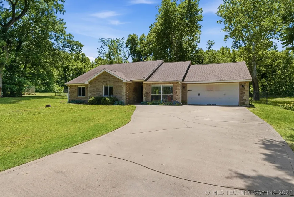 27204 S Highway 125 #37 Afton, OK 74331