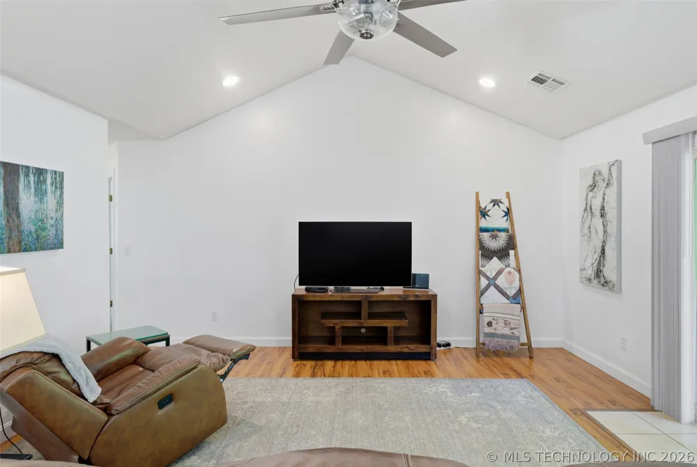 27204 S Highway 125 #37 Afton, OK 74331