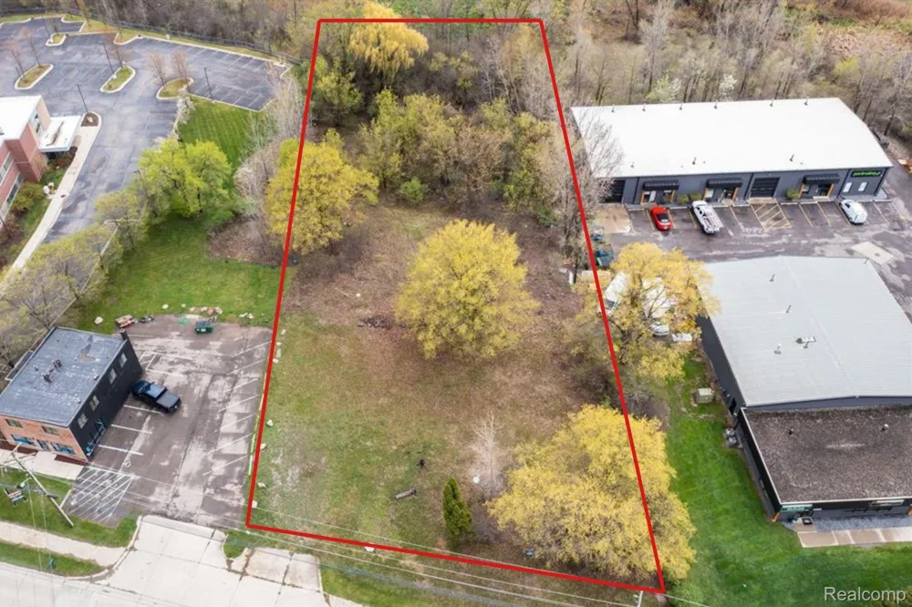 44911 Grand River Avenue Novi City, MI 48375