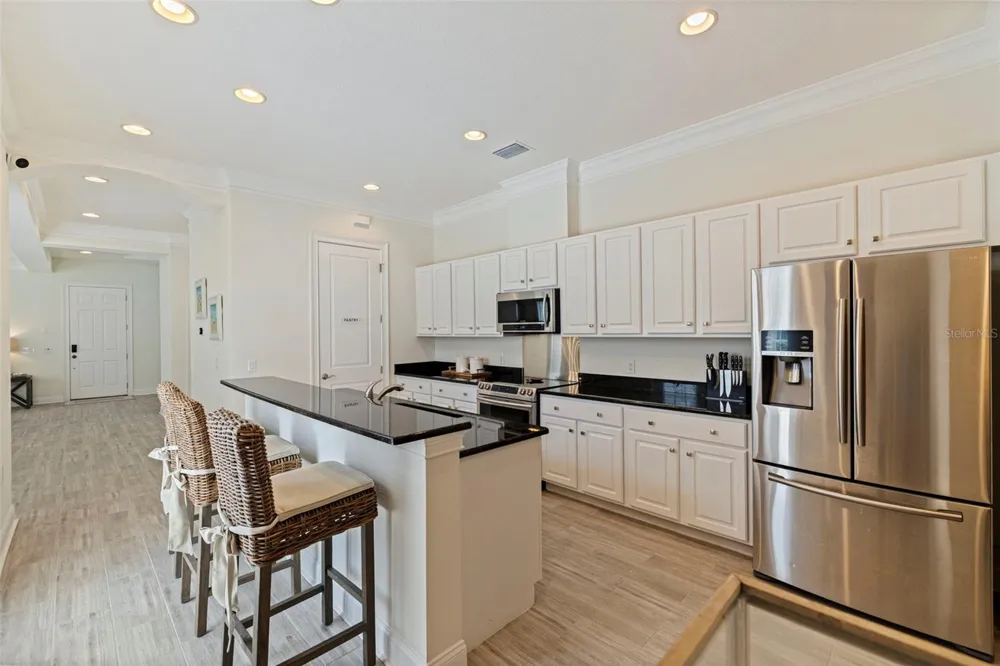 125 COMMONWEALTH COURT St Petersburg, FL 33716