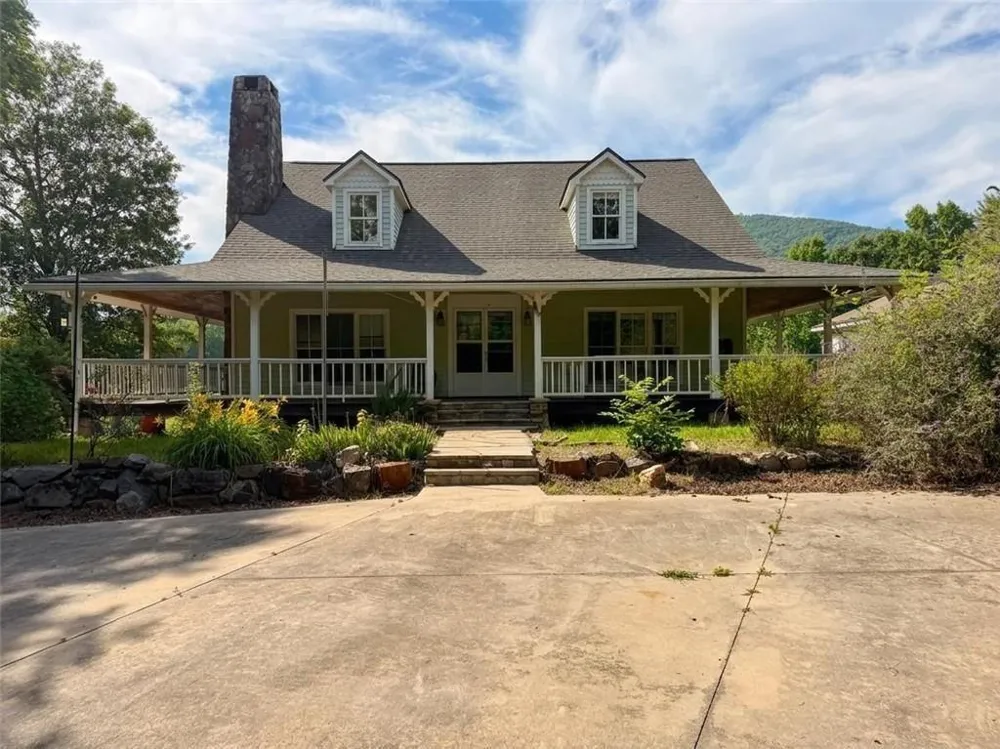 6911 Baker Circle Clermont, GA 30527