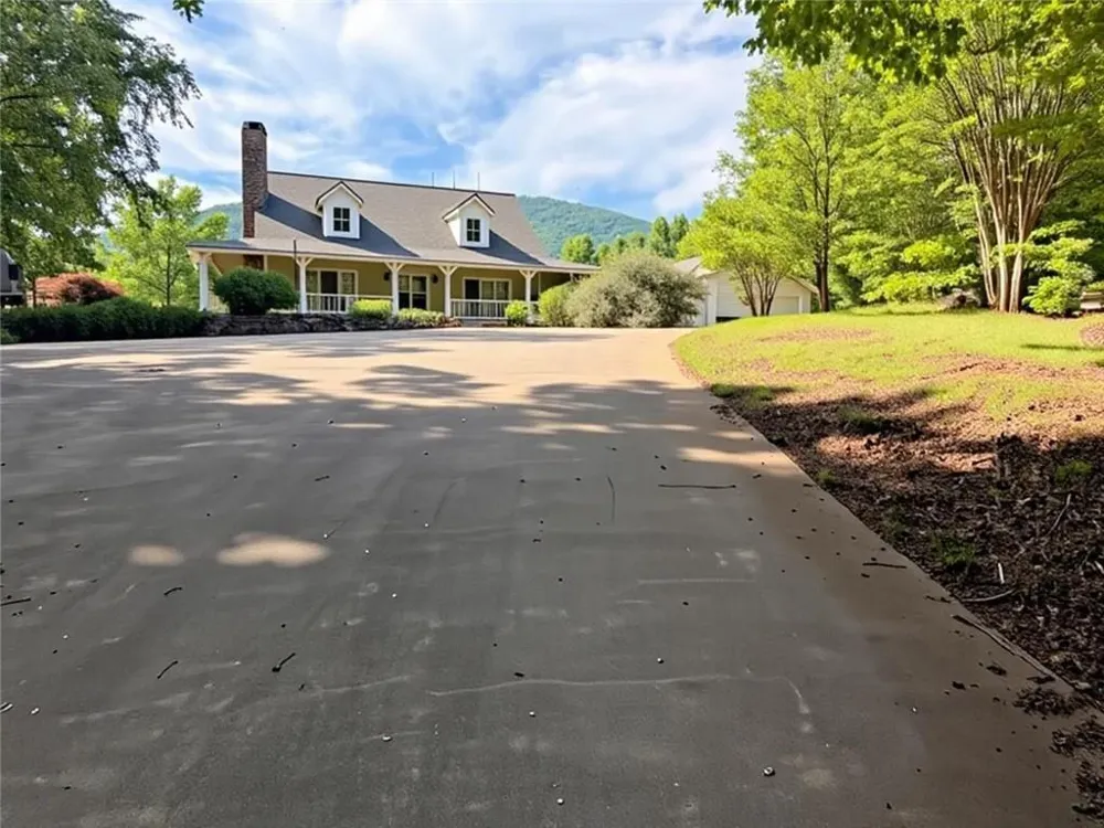 6911 Baker Circle Clermont, GA 30527