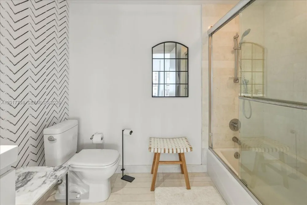 17301 Biscayne Blvd #605 North Miami Beach, FL 33160