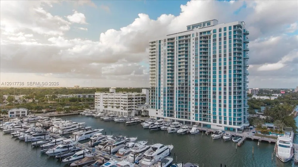 17301 Biscayne Blvd #605 North Miami Beach, FL 33160