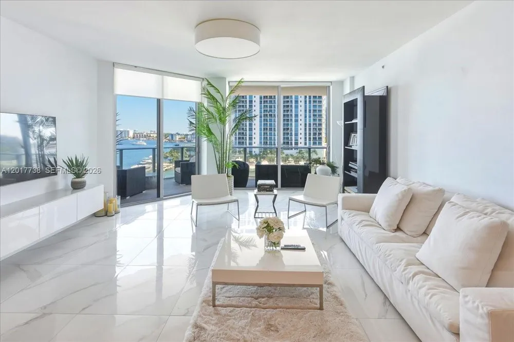 17301 Biscayne Blvd #605 North Miami Beach, FL 33160