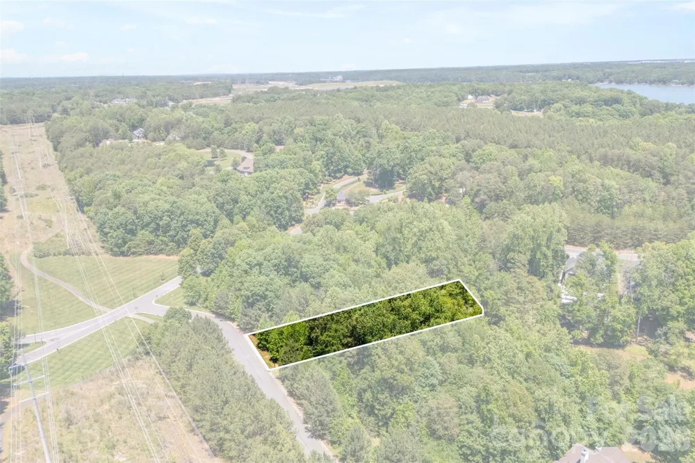 2009 Beauhaven Lane Belmont, NC 28012