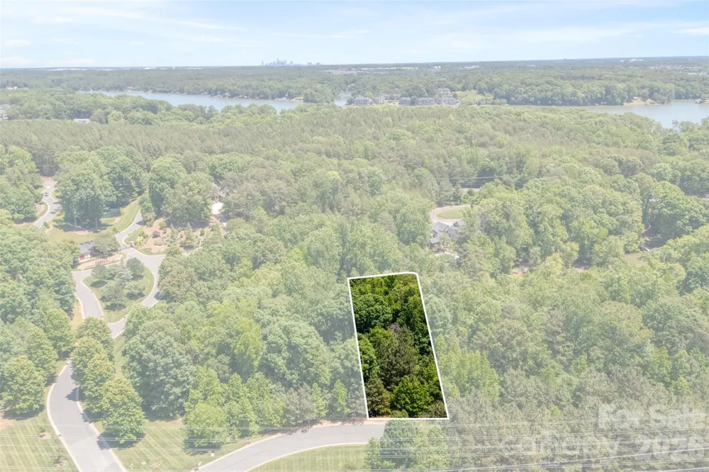 2009 Beauhaven Lane Belmont, NC 28012
