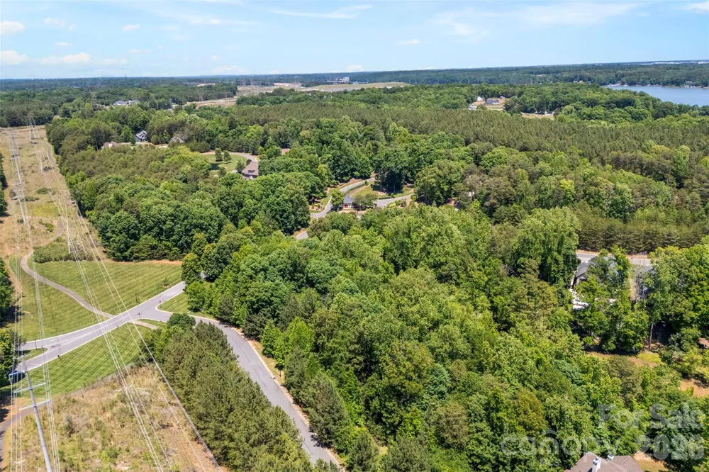 2009 Beauhaven Lane Belmont, NC 28012