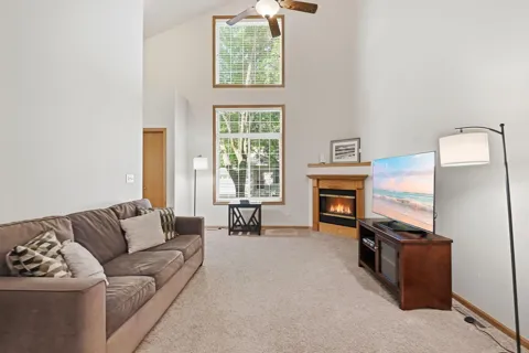 11457 16th Street NE