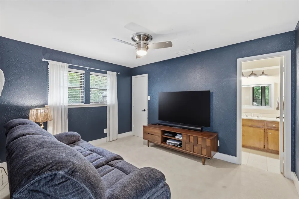 122 Brookdale Drive Highland Village, TX 75077