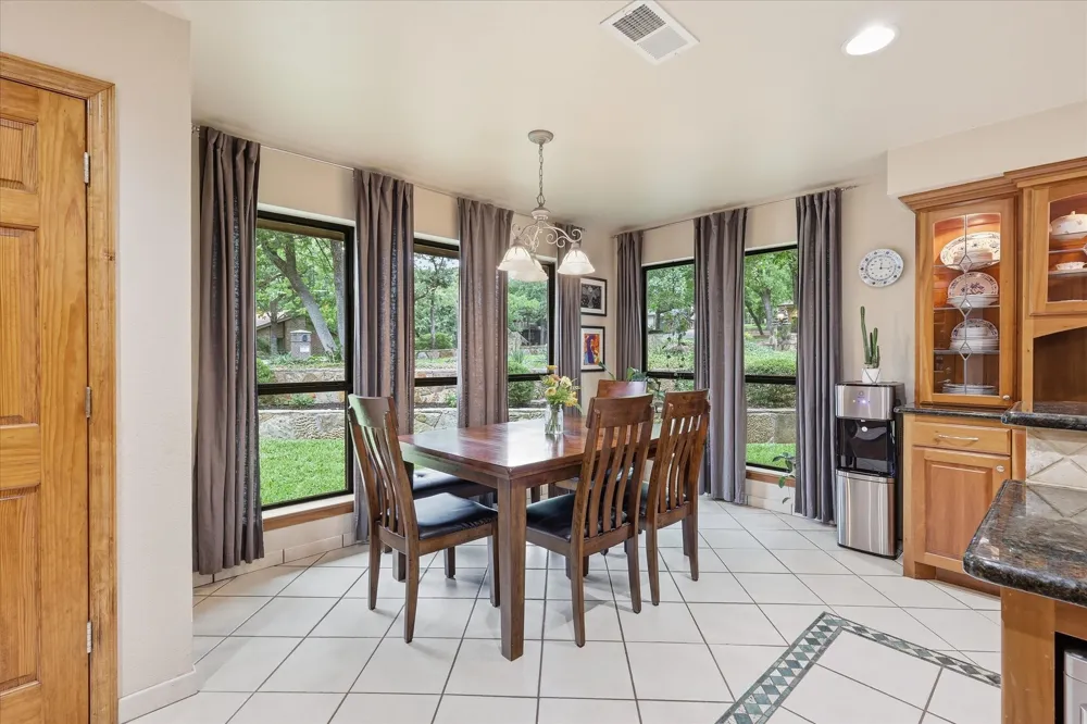 122 Brookdale Drive Highland Village, TX 75077