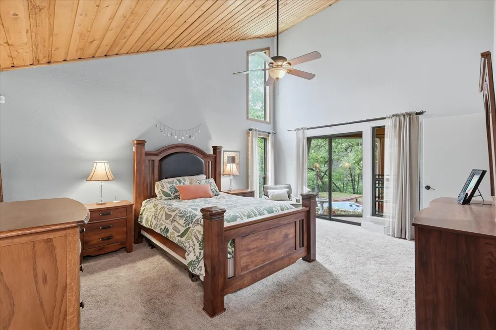 122 Brookdale Drive Highland Village, TX 75077