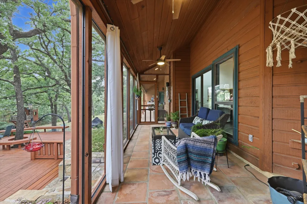 122 Brookdale Drive Highland Village, TX 75077