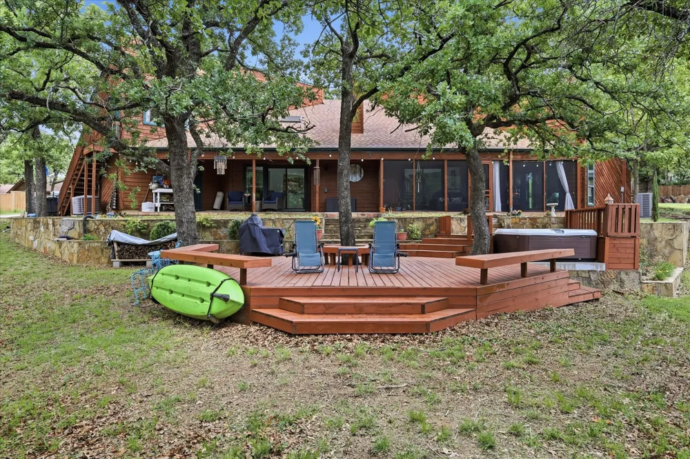 122 Brookdale Drive Highland Village, TX 75077
