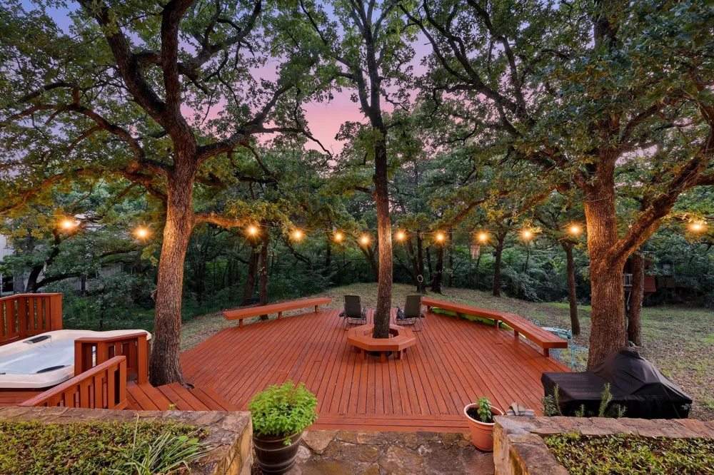 122 Brookdale Drive Highland Village, TX 75077