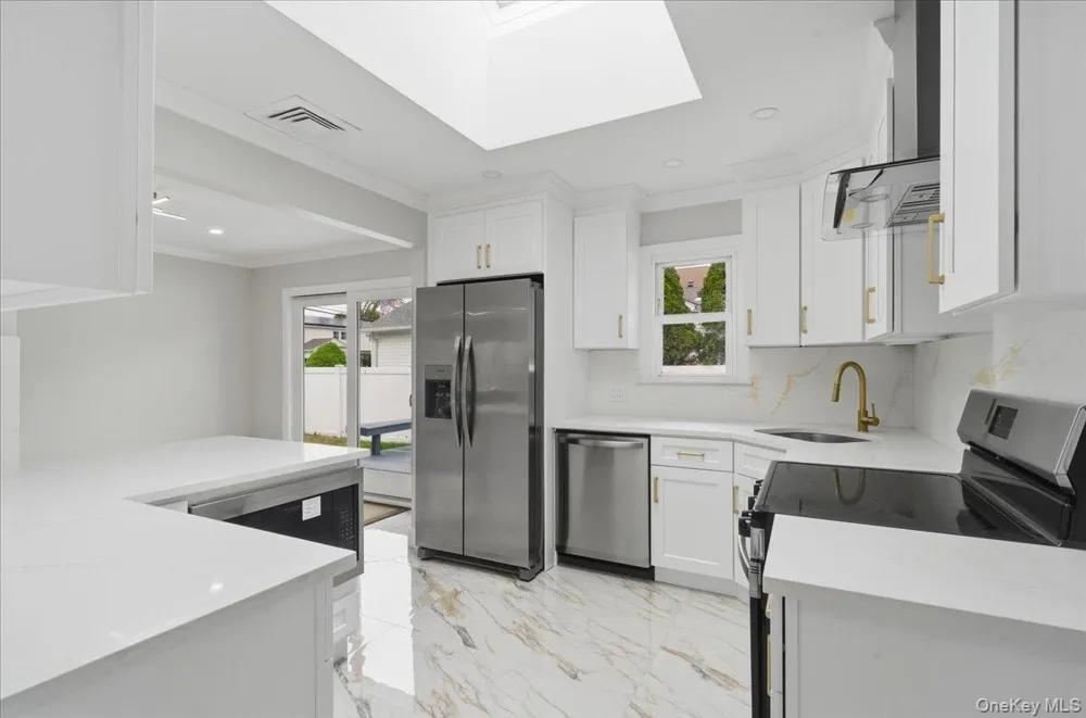 1871 Relyea Drive Merrick, NY 11566
