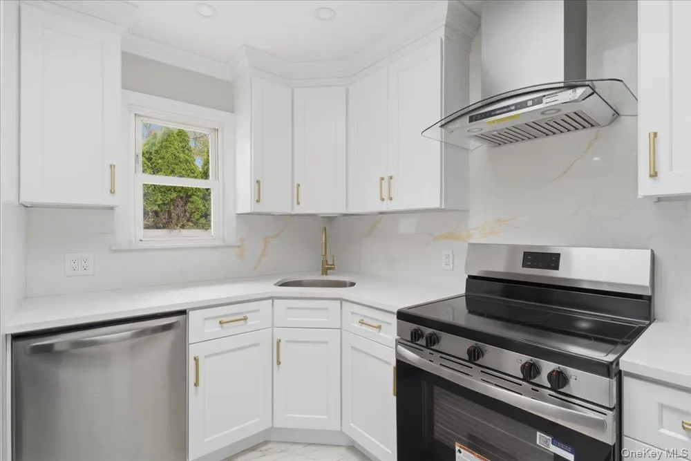 1871 Relyea Drive Merrick, NY 11566