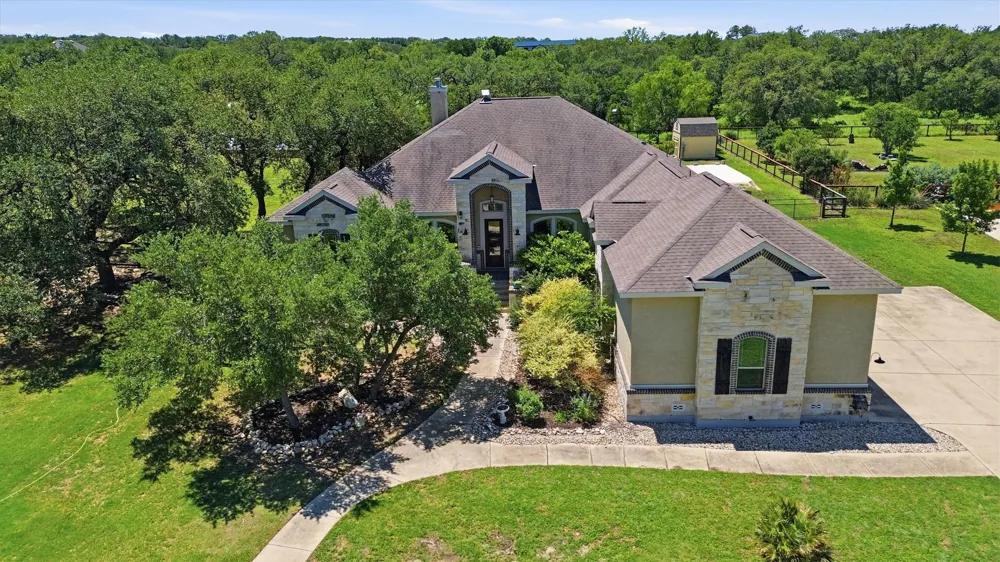 1106 Private Road 3702 San Antonio, TX 78253