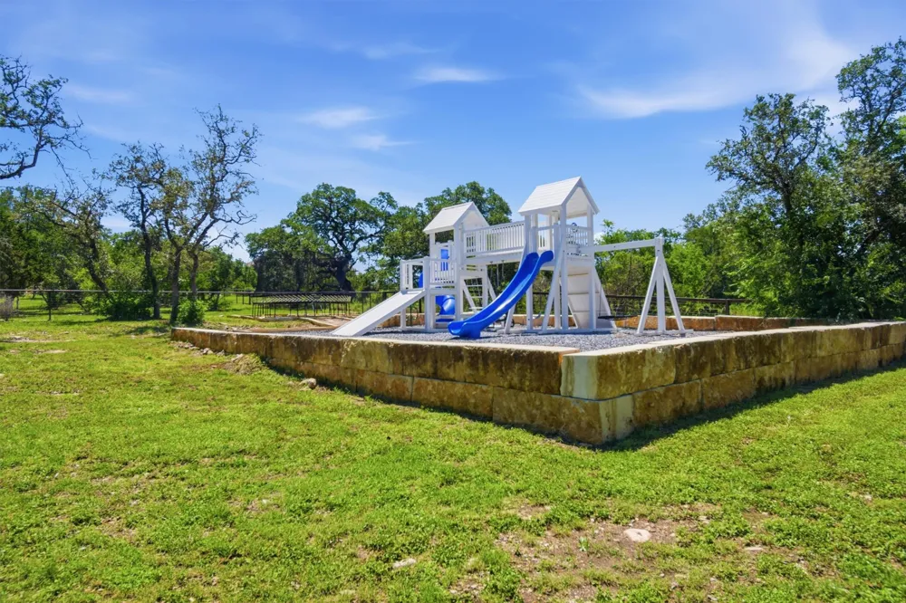 1106 Private Road 3702 San Antonio, TX 78253