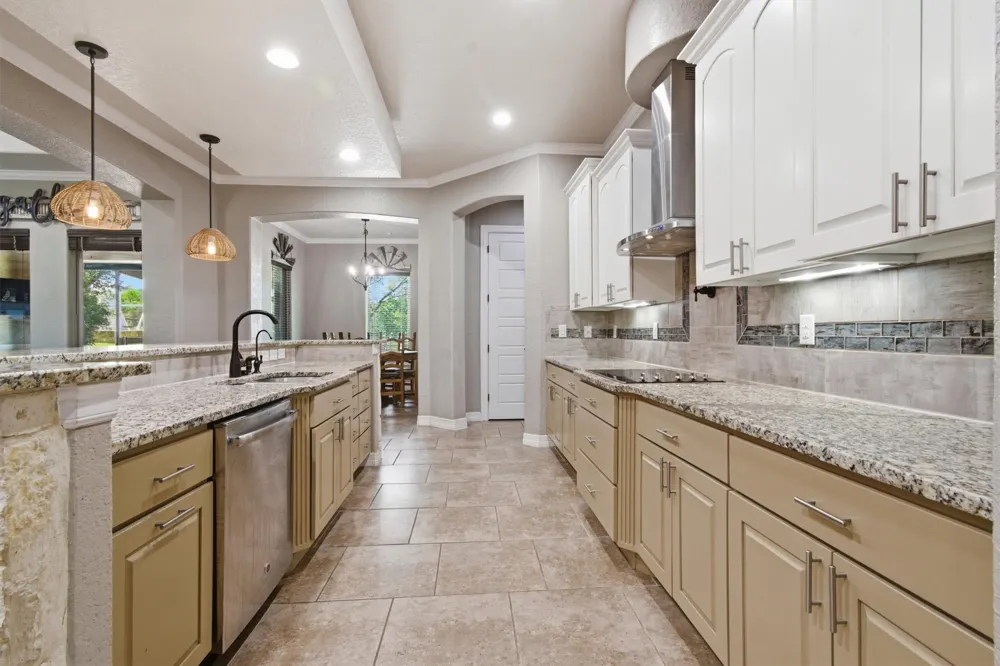 1106 Private Road 3702 San Antonio, TX 78253