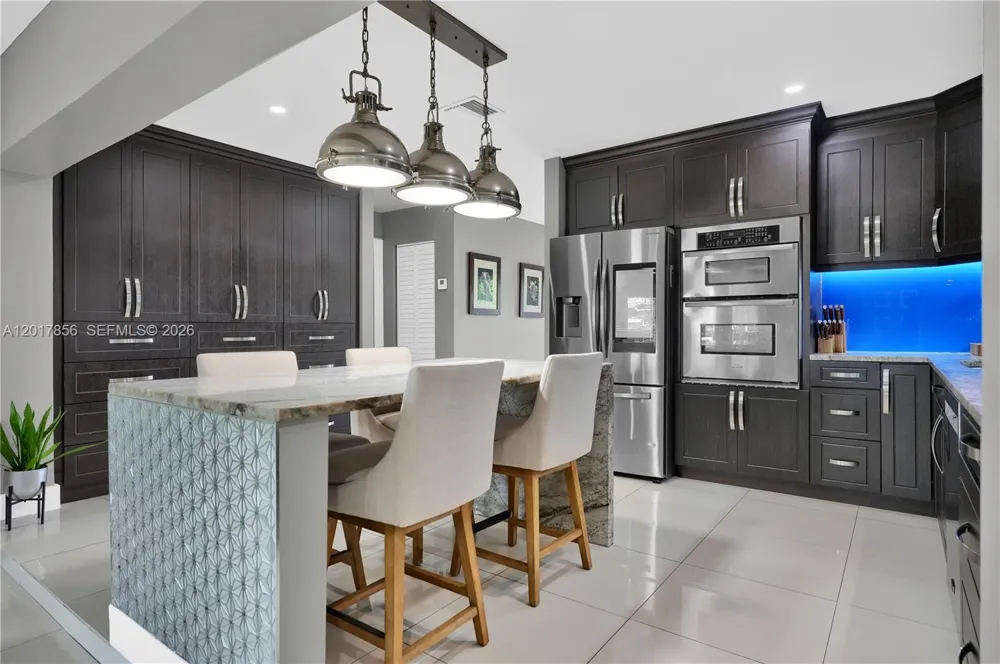 5241 SW 104th Ave Miami, FL 33165