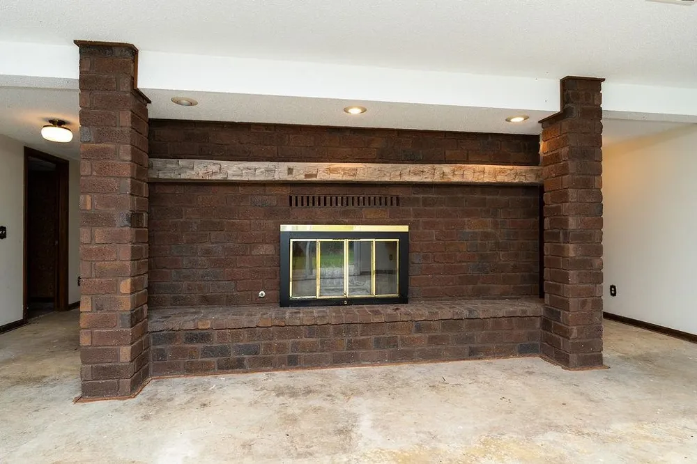 3290 E River Union Charter Township, MI 48858